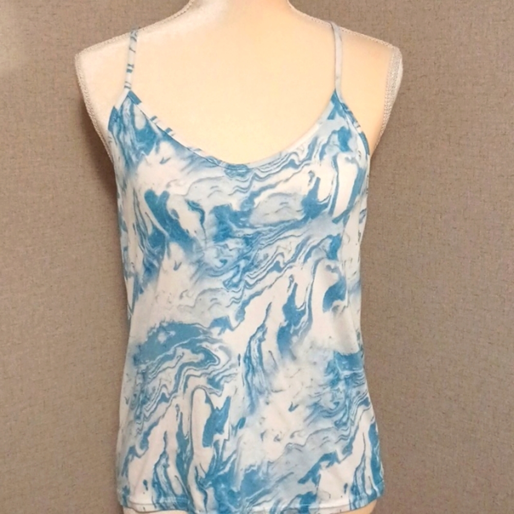 5/$20 M Laundry by Shelli Segal very soft tank with blue and white water color
